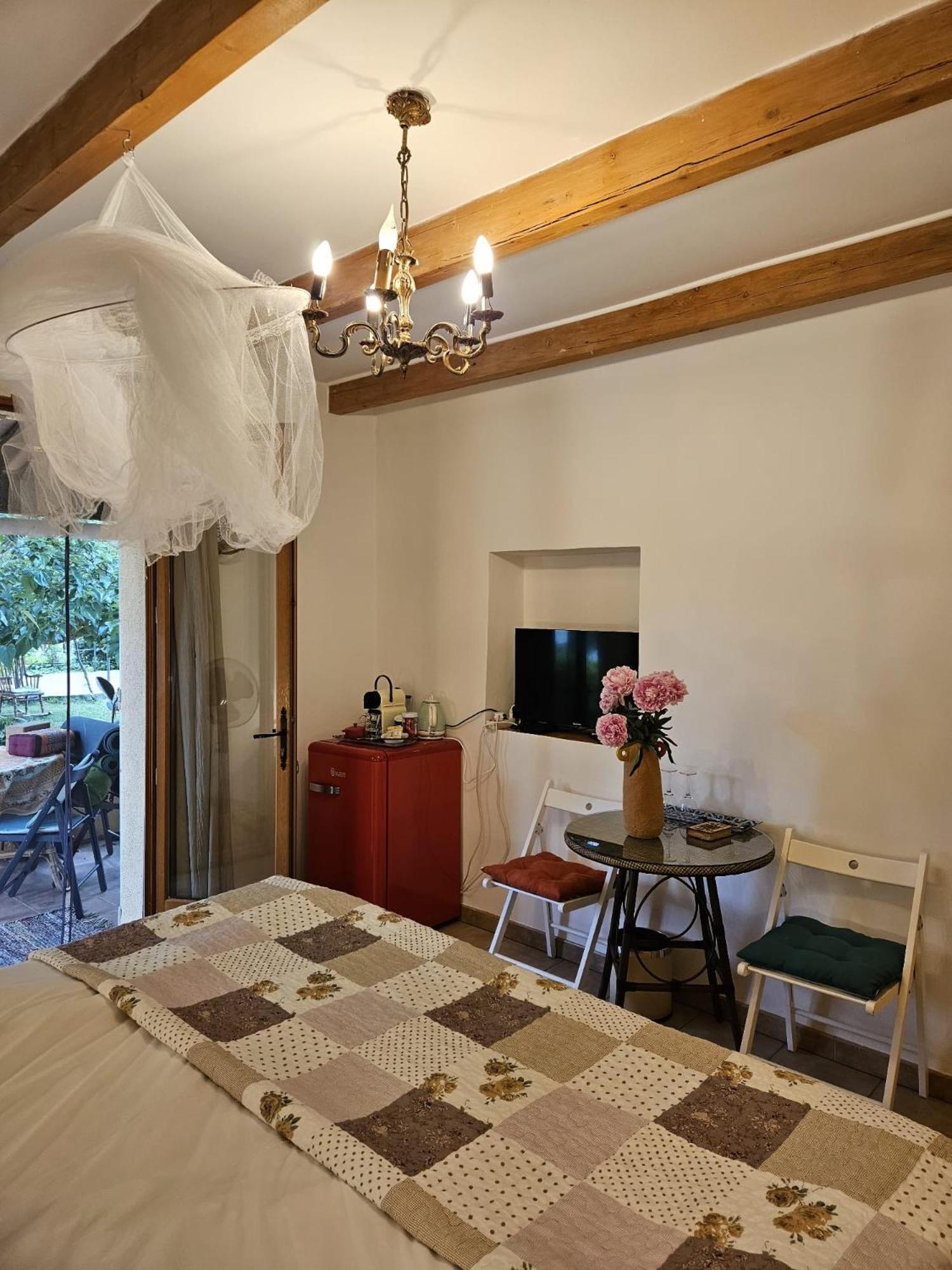 La Maison De Blu Lorgues Εξωτερικό φωτογραφία